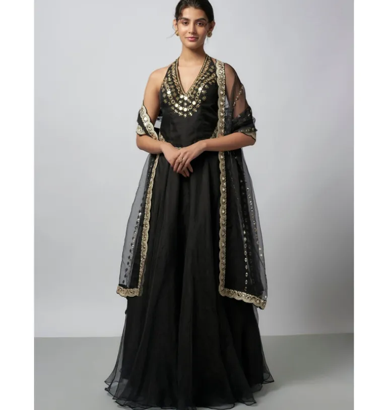 Aashreen Lehenga Set