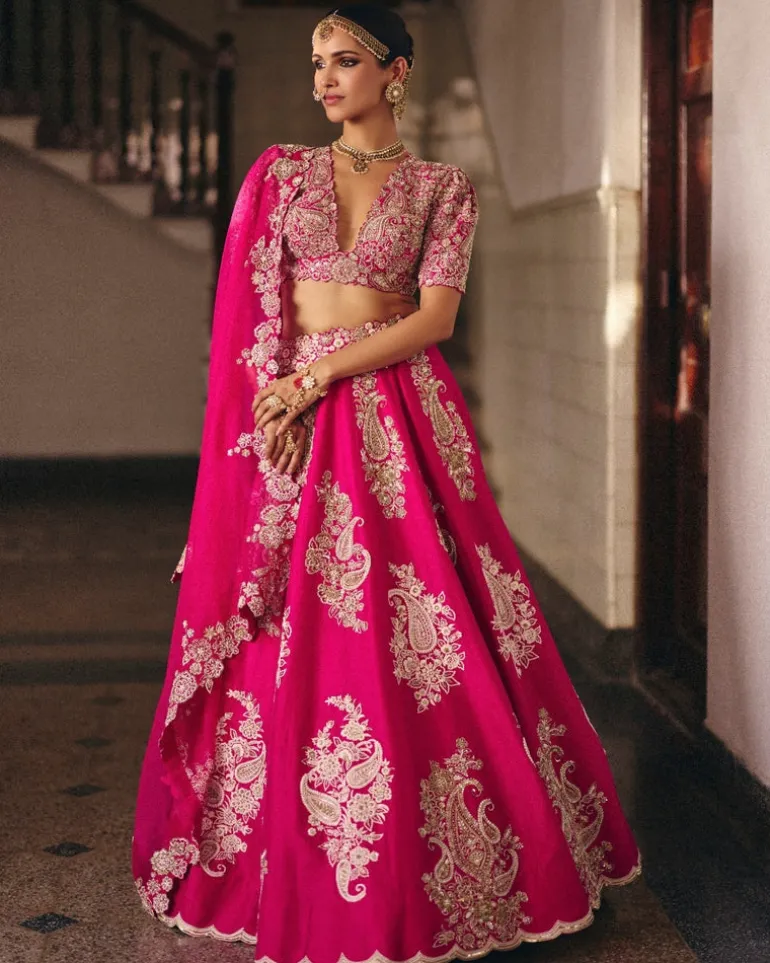 Allika Lehenga Set