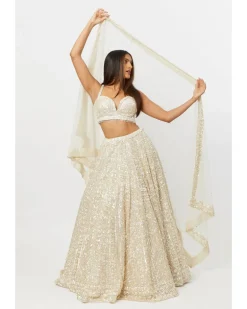 Amana Lehenga