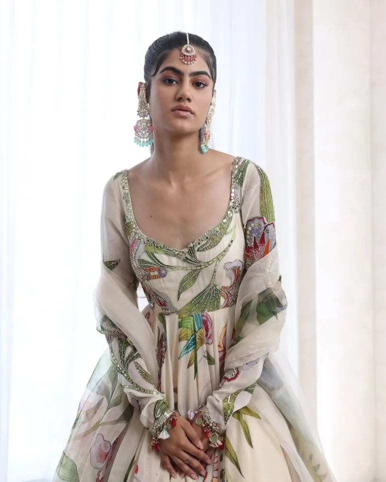 Anika Anarkali Set