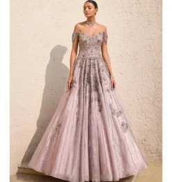 Belle Nuit Gown