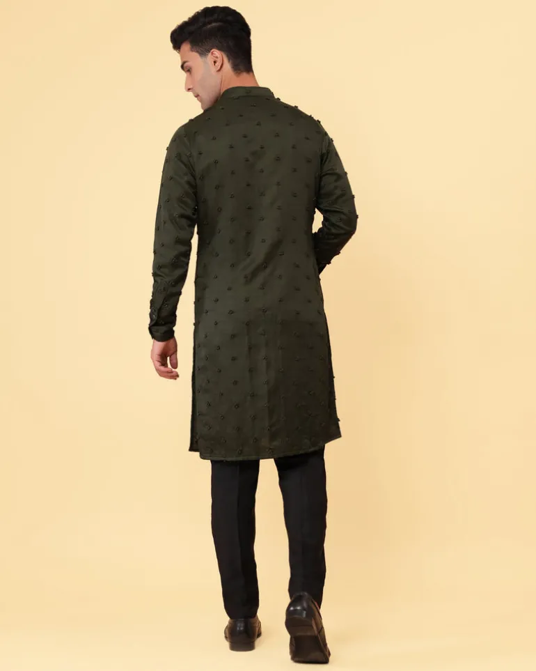 Big Braille Knotted Kurta Set