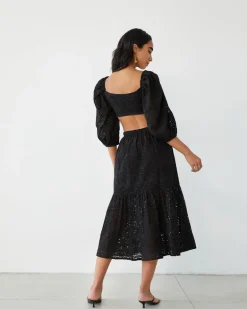 Black Eyelet Set