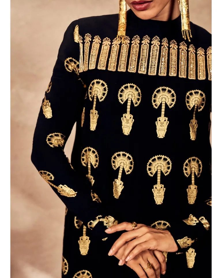 Black Traveler's Palm Tunic Set