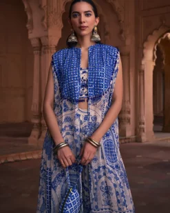 Blue Thikri Print and Highlighted Cape Set