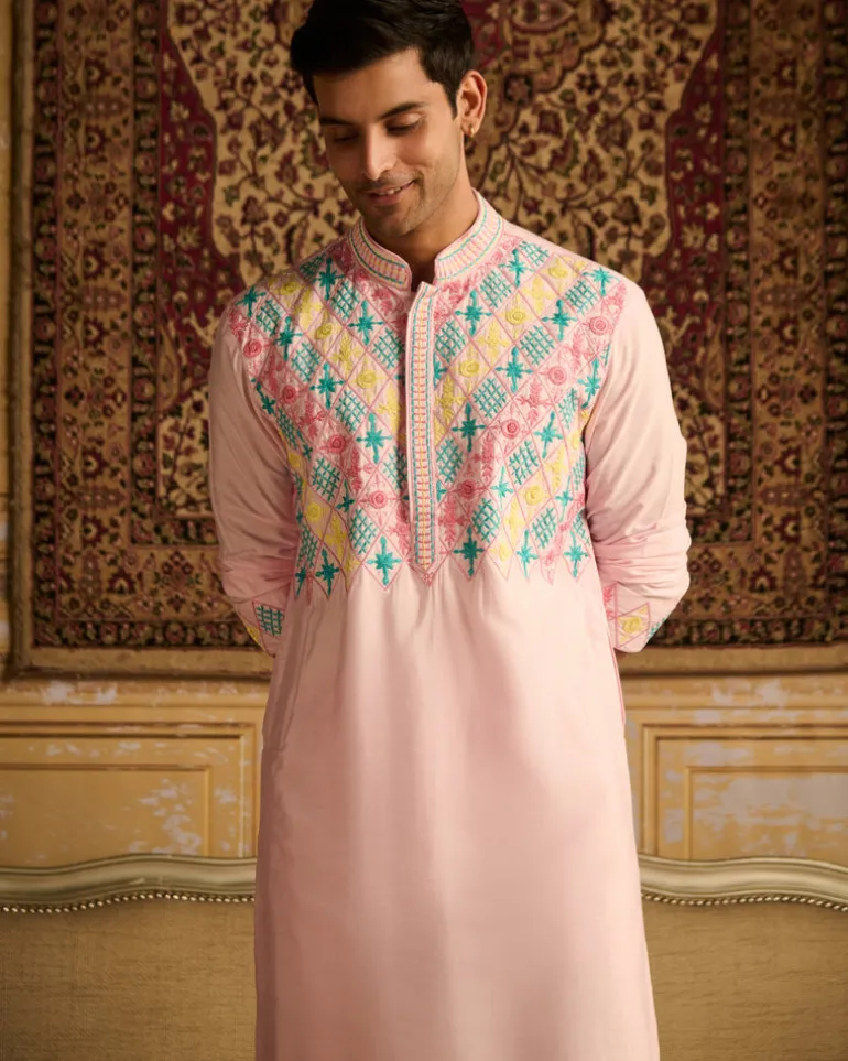 Blush Pink With Thread & Cutana Mix Floral & Geometric Embroidered Kurta With Blush Pink Pants