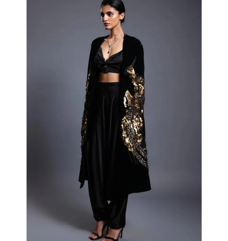 CF Black Phoenix Cape Set