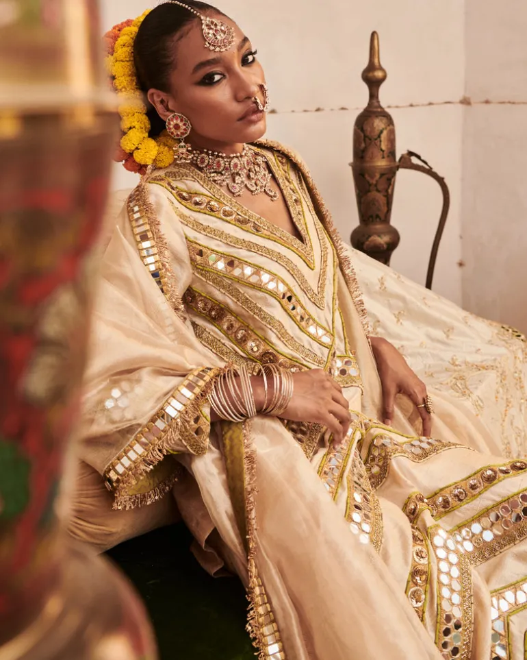 Chaand Suit Set