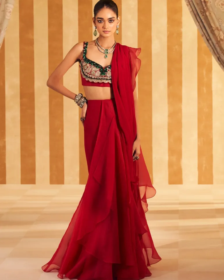 Chashm Sari Set