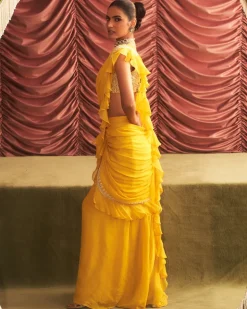 Chitra Concept Sari Set