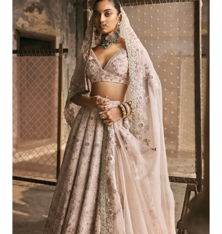 Dabka-Moti Scallop Lehenga Set