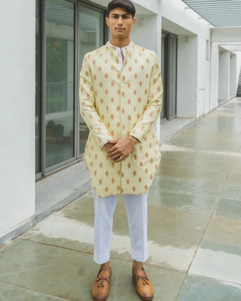 Daffodil Linen Threadwork Achkan Set