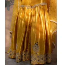Daurya Sharara Set