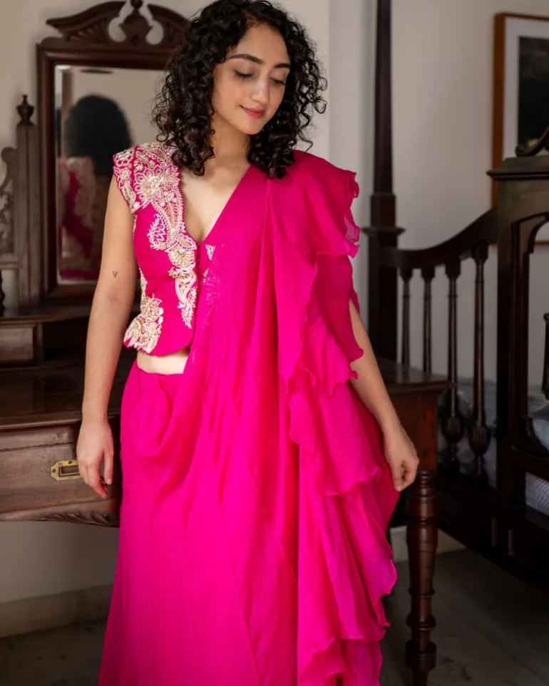 Dhanya Sari Set