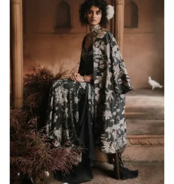 Enchanting Habitat Printed Sari Set