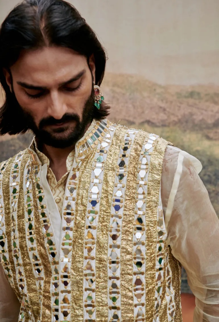 Falak Kurta Set