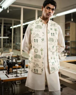 Green Vaana Open Bandi With Matching Kurta Pajama Set