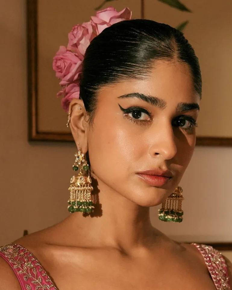 Hema Green Kundan Earrings