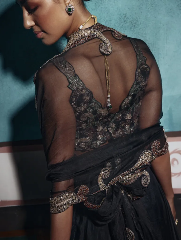 Inas Lehenga Set