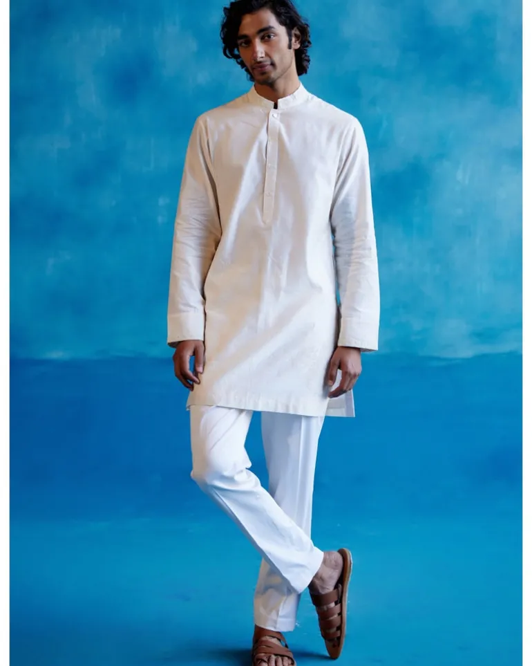 Ivory Silk Chanderi Kurta And Embroidered Bandi Set