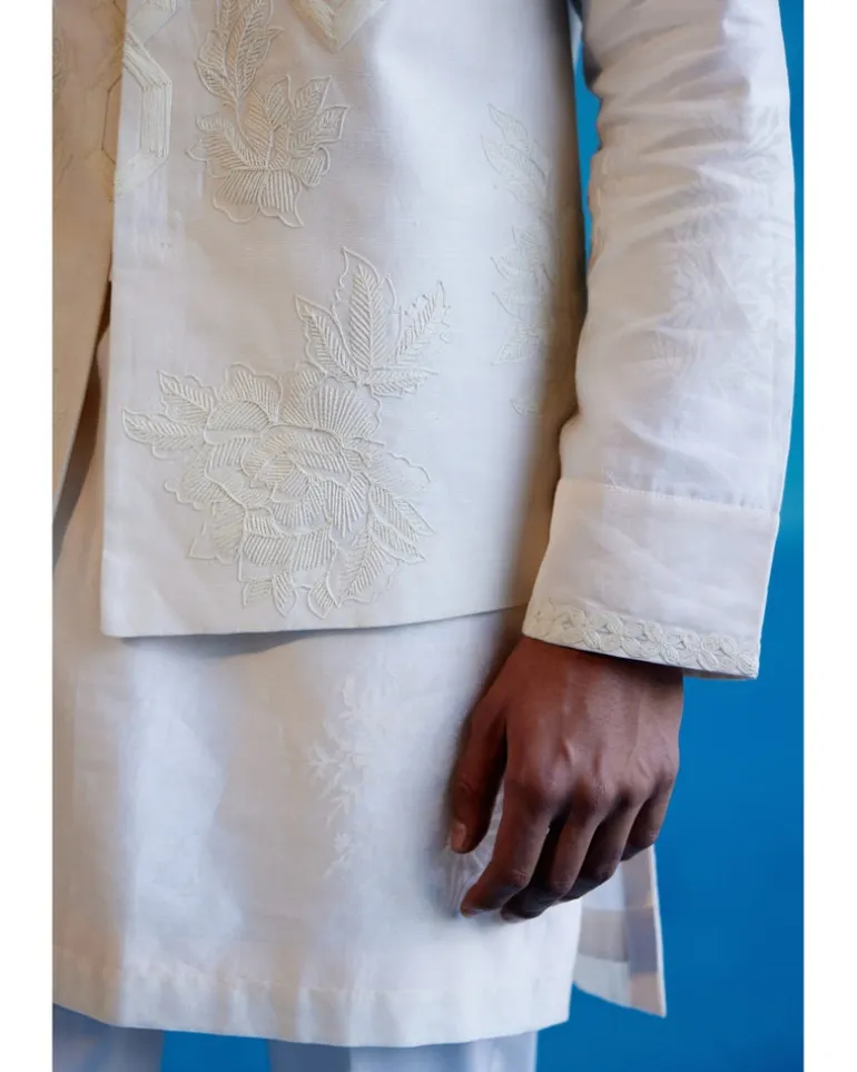 Ivory Silk Chanderi Kurta And Embroidered Bandi Set