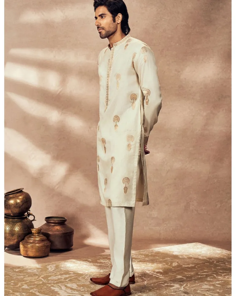 Ivory Traveler's Palm Jacquard Kurta