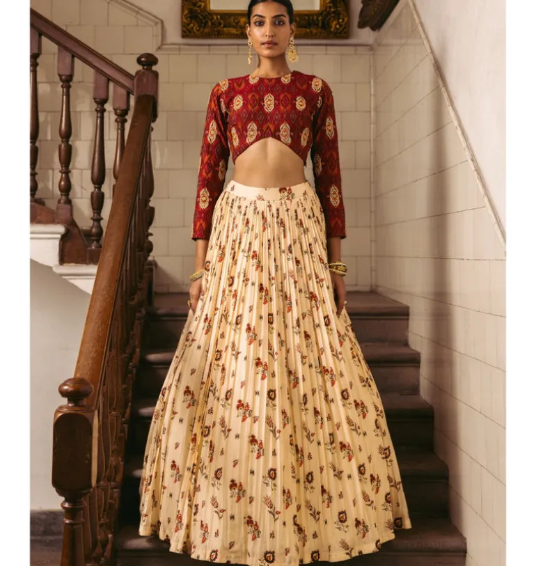 Jarokha Lehenga Set