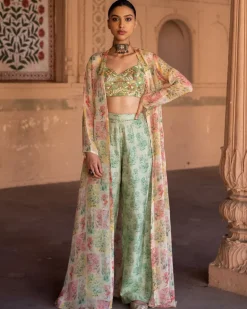 Jasmine Crop Top And Cape Set