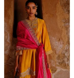 Kesarra Yellow Tunic Set