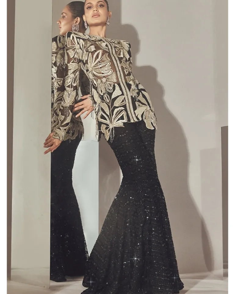 Leila Sharara Set