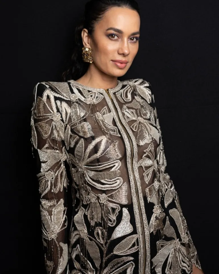 Leila Sharara Set