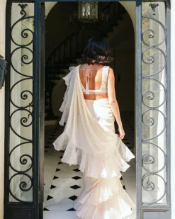 Leoni Sari
