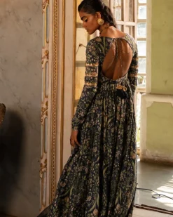 Mayra Anarkali