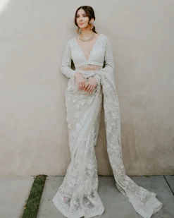 Mirzah Sari