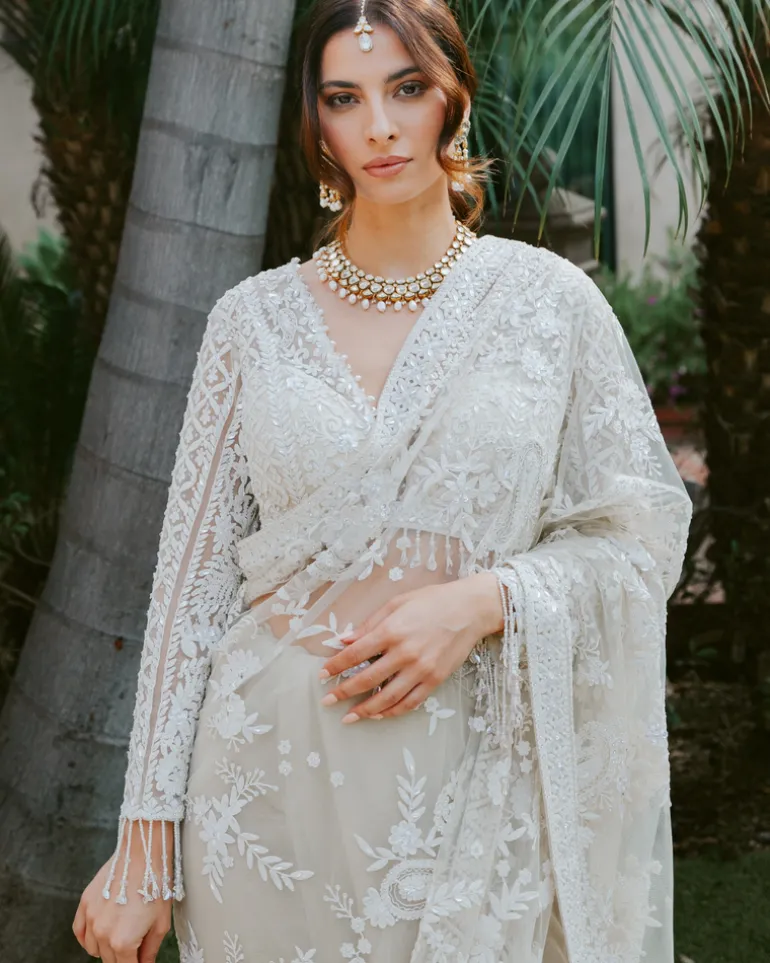 Mirzah Sari
