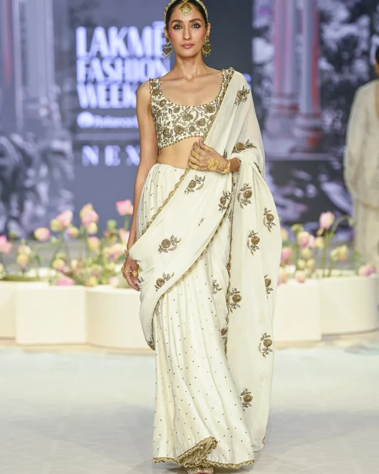 Najia Off White Choli With Embroidered Sari Set