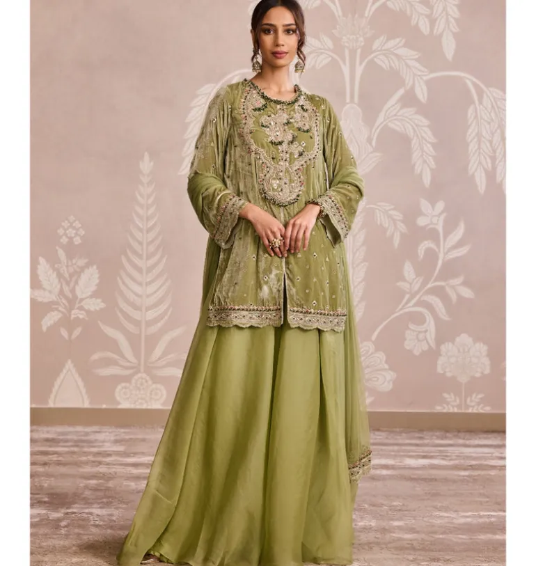 Nayab Kurta Set