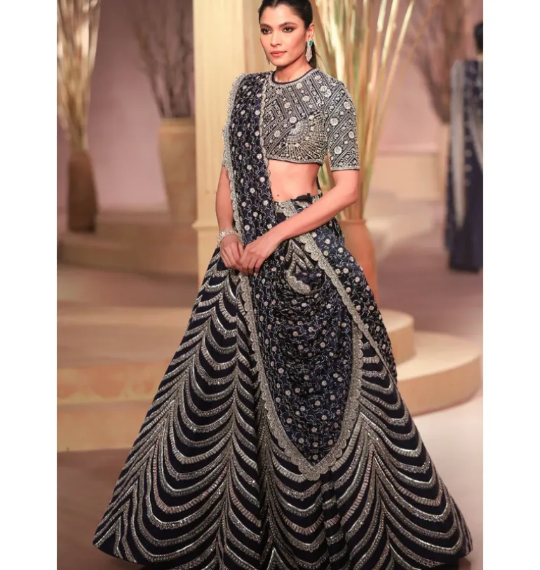 Nirisha Jewel Scallop Lehenga Set