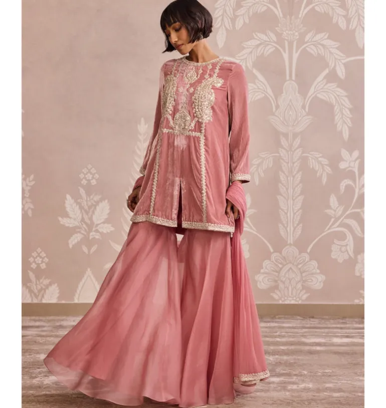 Noor Kurta Set