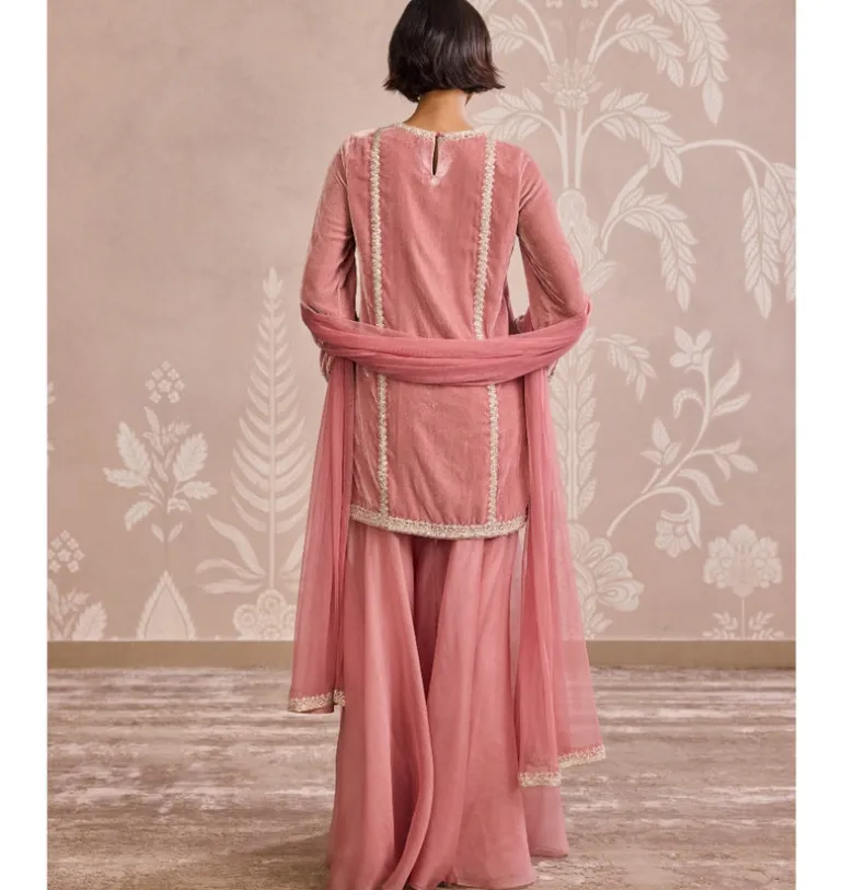Noor Kurta Set