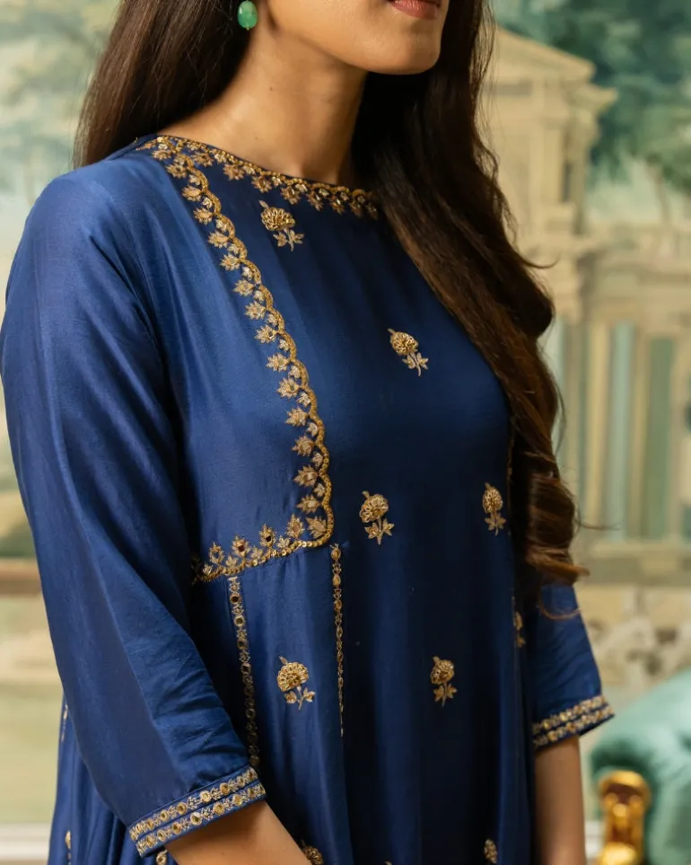 Noora Kurta Set