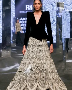 Nora Lehenga Set