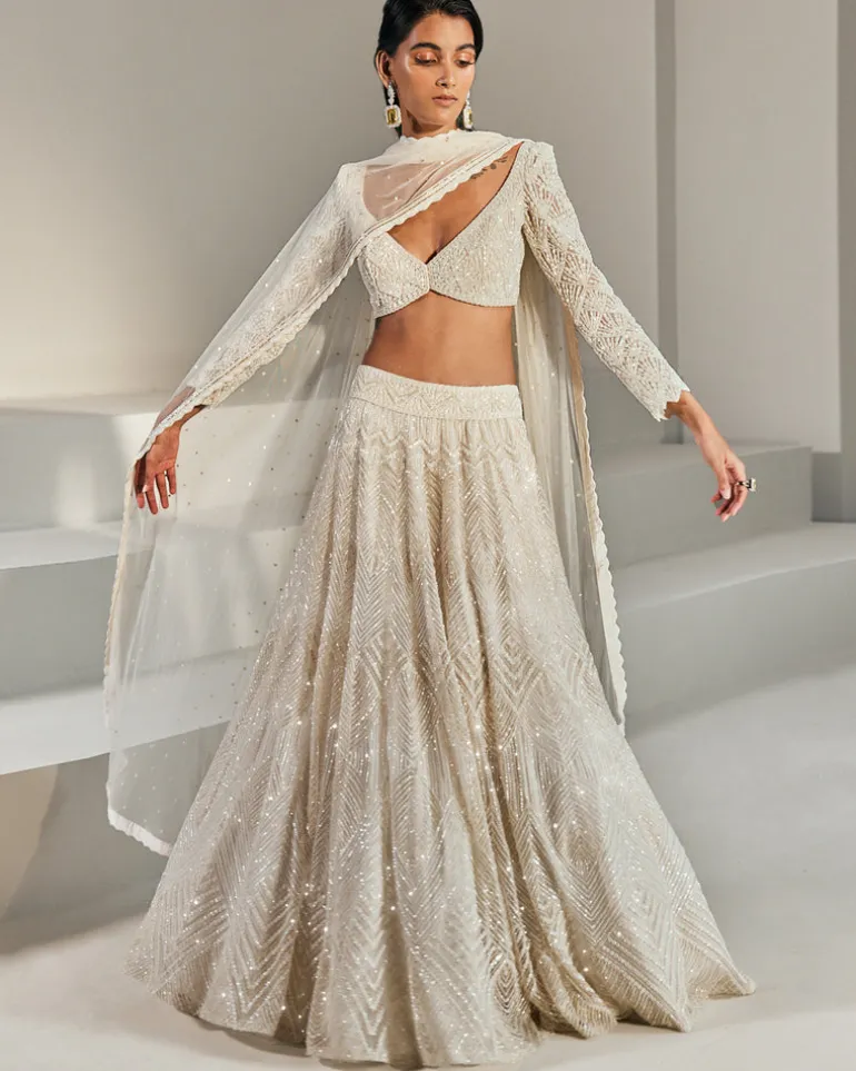 Paola Lehenga