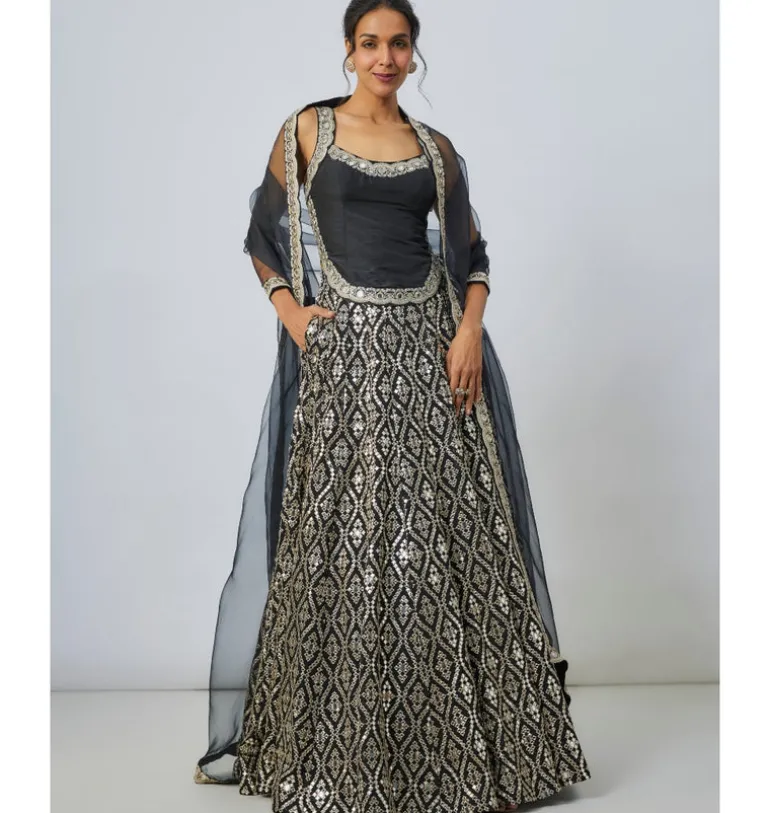 Roshni Lehenga Set