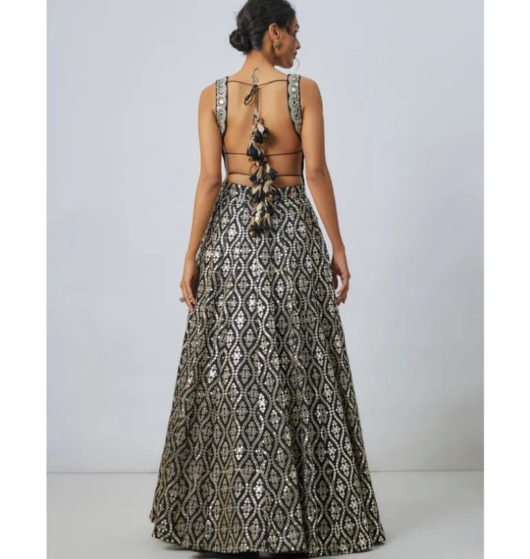 Roshni Lehenga Set