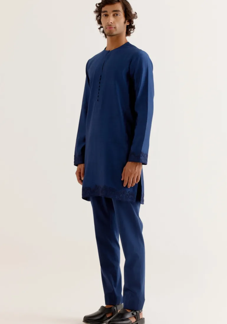 Royal Blue Dori Embroidered Kurta And Bandi Set