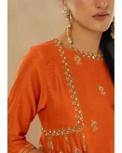 Rust Butti Embroidered Kurta Set