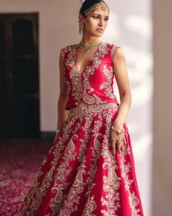 Saahat Lehenga Set