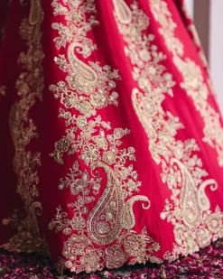 Saahat Lehenga Set