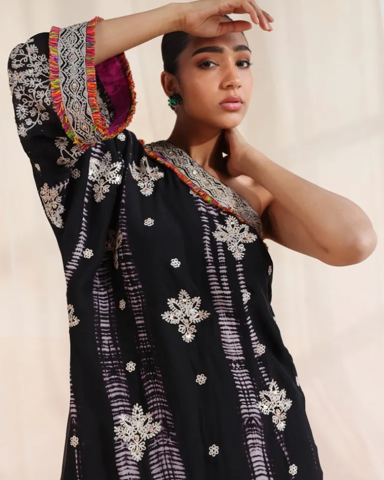 Sakshi Kaftan